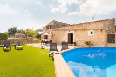 Image de Can Guapo - Belle villa avec piscine à Llubí