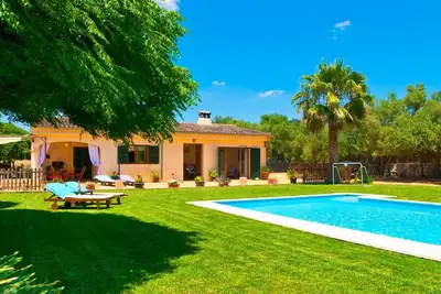 Image de Magnifique villa pour 7 personnes au centre avec piscine, jardins, Wifi