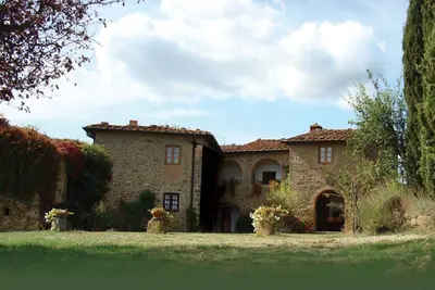 Image de Villa - Charmante sur la Colline Toscane Avec une vue Imprenable - Piscine