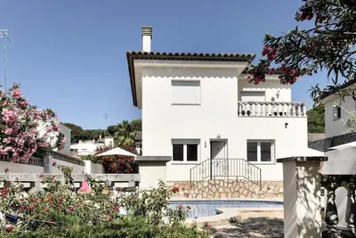 Image de Villa proche de la plage de Montgo. Hutg-000289