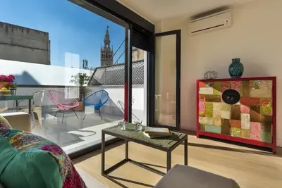 Image de Duplex with Terrace Near the Cathedral. Mateos Gago Iii