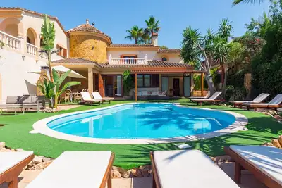 Image de Castellet - Spectacular villa with pool near Palma