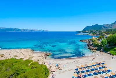 Image de Incroyable villa avec vue sur la mer et jardin, à seulement 300 mètres de la plage
