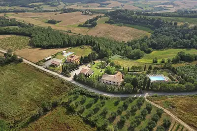 Image de Offre! Appartement de vacances (Viola 2 + 2) Area Volterra, San Gimignano, Pise