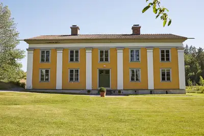 Image de Orangerie dans la belle maison de campagne, Uknadalen