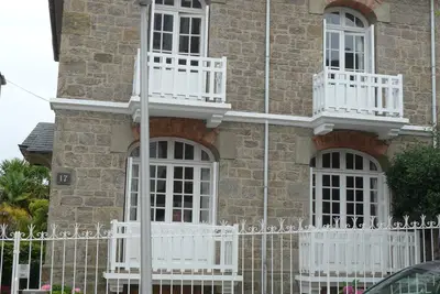 Image de Maison Dinardaise  centre. marché et plage a pied
