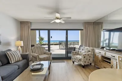 Image de 113- Beach Front, parfait pour les enfants. Destin Beach Club