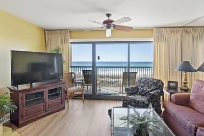 Image de 207- Trouvez votre place au premier rang de Paradise au Destin Beach Club