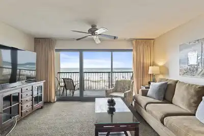 Image de 203 Family Friendly. Service de plage inclus. Condo 2e étage au Destin Beach Club.
