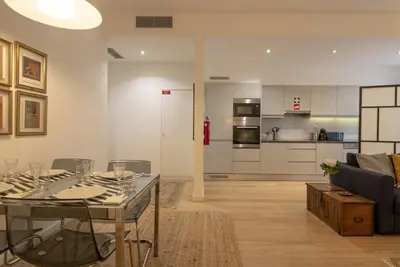 Prestige Palace Apartment (C37)