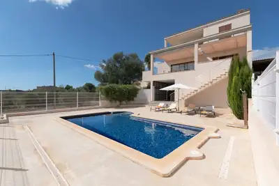 Image de Villa Es Sequer · Family town house with pool