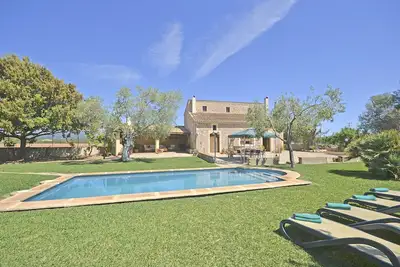 Image de Carratxet - Grande maison avec grande piscine et jardin à Buger, Mallorca