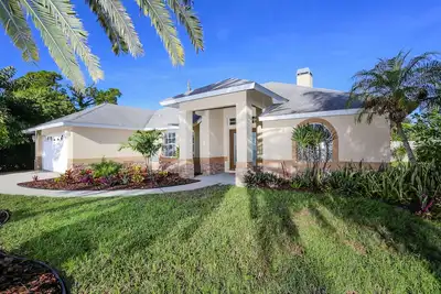 Image de Belles plages Piscine près de Venise. . . .