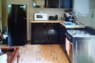 Image de Cosy 1 chambre studio apt avec entrée privée située près du centre de l'île.