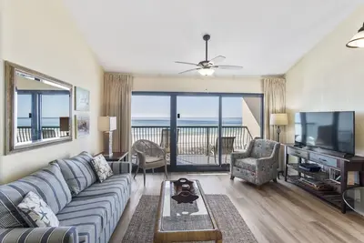 Image de Adapté aux familles, 304. Beach Front Condo au coeur de Destin. 6 personnes Destin Beach Club