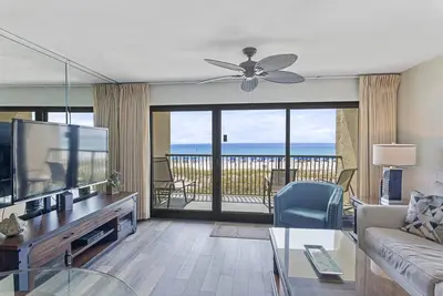 Image de 202- Offres superbes vues sur le golfe depuis le balcon privé. Destin Beach Club