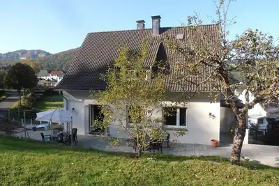 Image de 14 Personnes FErienhaus avec bar, sauna et Poolbiljart.