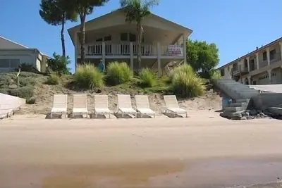 Image de Maison de vacances Riverfront --- Plage privée et rampe de lancement