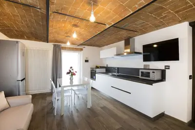 Image de Maison De Campagne De Luxe Alba Mango Langhe