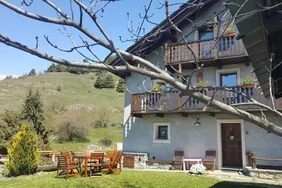 Image de Villa avec vue panoramique, 4 chambres, 3 salles de bains près de Cervinia