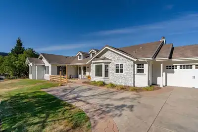 Image de Avila Valley Luxury Estate