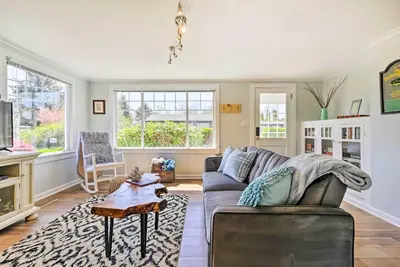 Image de Netarts Cozy Coastal Cottage avec terrasse près de Portland!