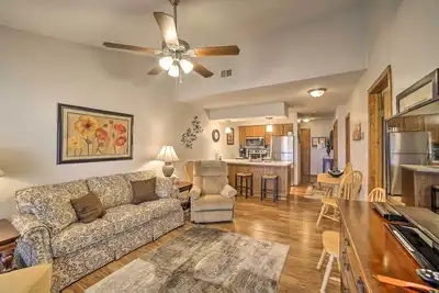 Image de Nouveau! Condo confortable à 2mi de Silver Dollar City!