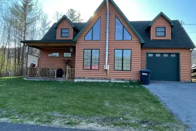 Image de Moose Lodge près du lac George