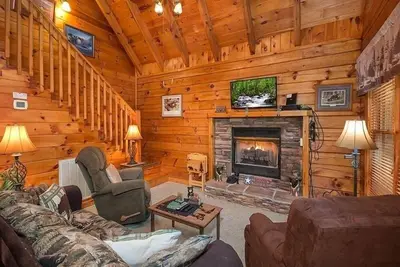 Image de Forest Fling Sevierville Cabin