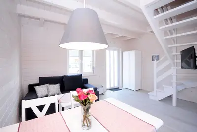 Image de Le \"White Cottage Lux\" nouvellement construit, Grzybowo à Um Kolberg, 1-6 personnes