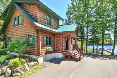 Image de The Log Lodge-Hiller Maisons de vacances