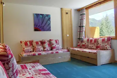 Image de Charmant studio lumineux, skis aux pieds