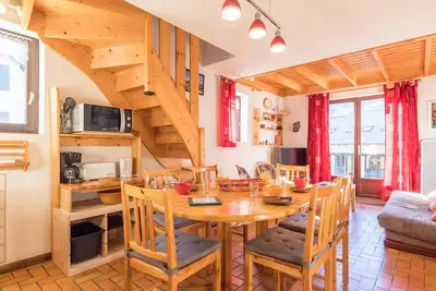 Image de Appartement Duplex 3 Pièces Cabine, 6 Couchages, Monêtier-les-Bains, Proche Commerces et Pistes