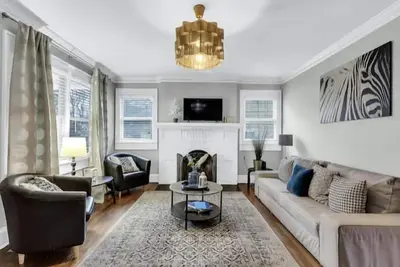 Image de Nouveau! Jefferson Park Pecan Cottage - 5 Mins Centre-Atlanta & Aeroport + Parking