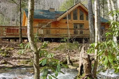 Image de Un paradis de montagne sur Collett Creek à Andrews, Nc