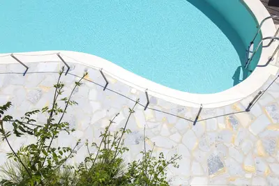 Image de Luxe nouvellement construit Villa avec vue imprenable et à proximité Beach (80meters)