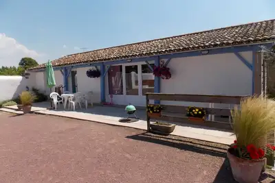 Image de Location classée 3 étoiles - 4 personnes - piscine chauffée