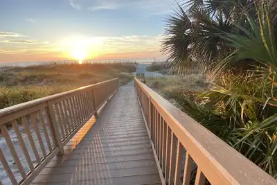 Image de 499 Captains Cove - Lotissement en bord de plage spacieux dans les dunes de Palmetto