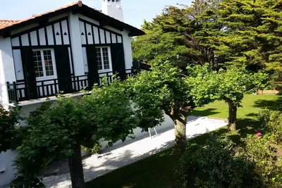 Image de Grande villa basque Ă 100m Ă pied de la plage de Parlementia