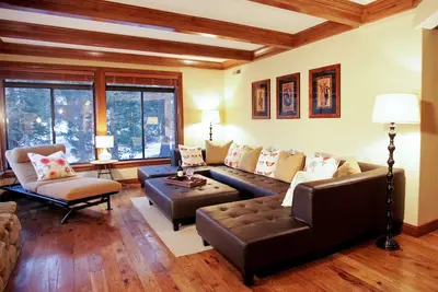 Image de Silver Bear # 36 - À deux pas du Canyon Lodge! Luxueux et entièrement mis à jour, 2 chambres / 2 salles de bain Condo