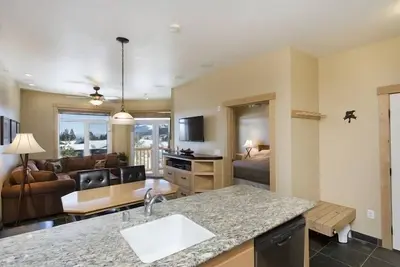 Image de Luxe 1 chambre 1 salle de bain Ski In Ski Out avec une vue magnifique