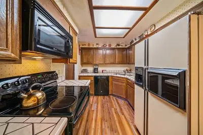 Image de Pittoresque 3 chambres et Loft Condo avec beaucoup de charme de montagne