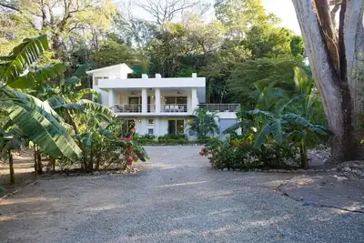 Image de Villa jungle haut de gamme de 4 chambres Ă coucher au Costa Rica