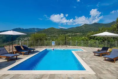 Image de Maison confortable à Icici avec vue sur.