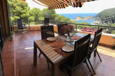 Maison À Begur, Piscine Commune, Wifi Gratuit, A\/C Dans Les Chambres, Pk In Sa Thon.