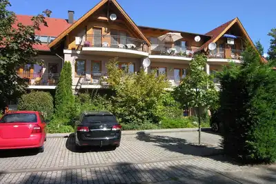 Image de Appartement de vacances avec machine à laver et lave-vaisselle