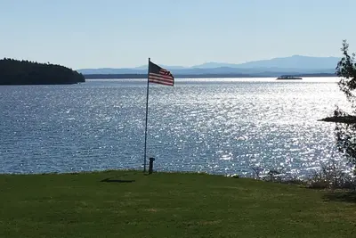 Image de Lakeside Retreat in Adirondack Valley! Été sur le lac; Hiver sur les pistes!