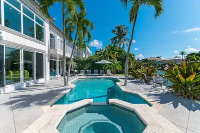 Image de Waterfront Estate Exclusive-Paradise Lighthouse Point Florida Piscine privée / Spa