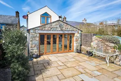 Image de Angorfa - Quatre Chambres Maison, Couchages 8