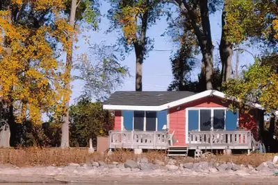 Image de Sandbanks Waterfront Cottage Rental-Nouvelles Mises À Jour-Free Westlake Willy Waterpark